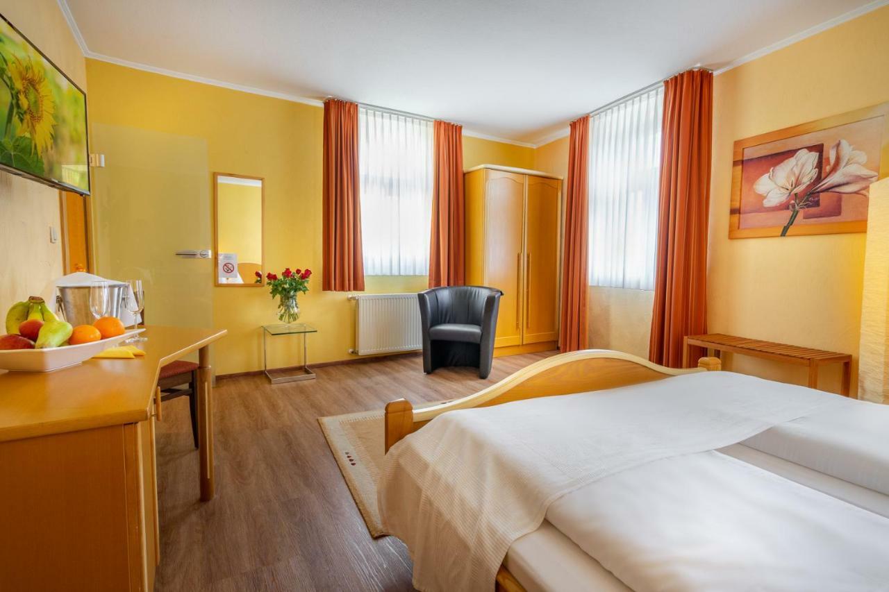 Goldener Pfropfenzieher Oberwesel Exteriör bild
